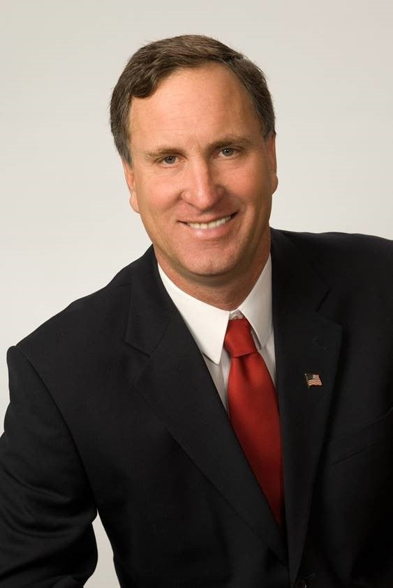 Lee Hine
